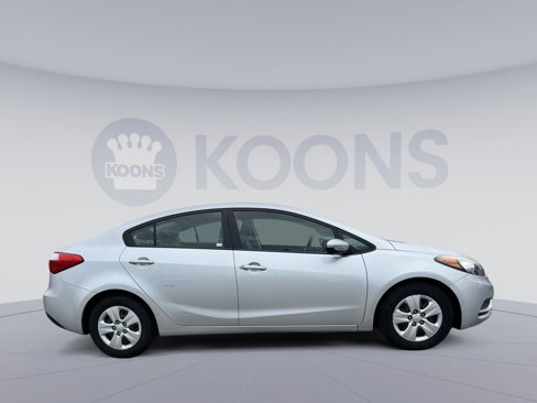 Used 2015 Kia Forte LX image 8