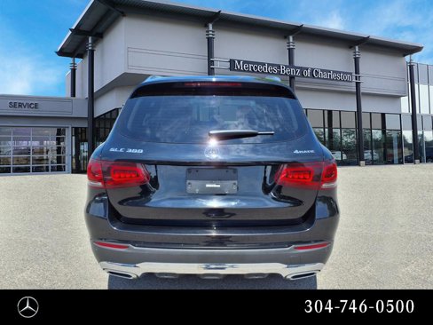 Certified 2021 Mercedes-Benz GLC 300 4MATIC image 4
