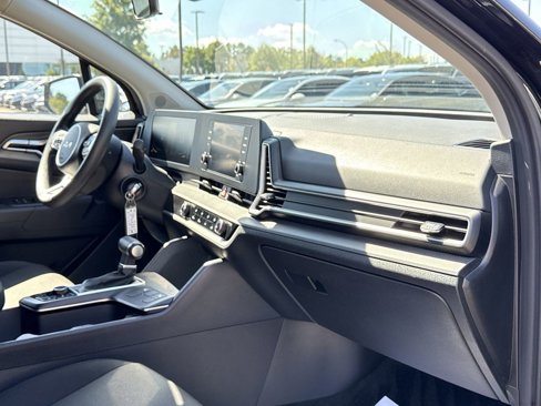 Used 2024 Kia Sportage LX image 20