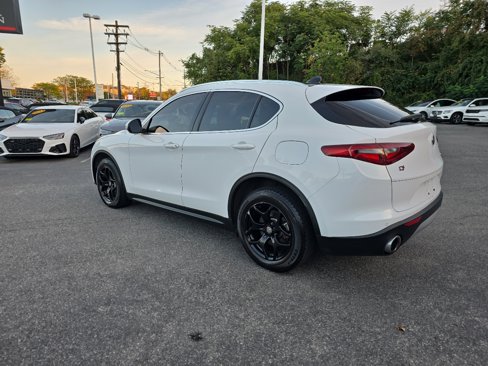 Used 2021 Alfa Romeo Stelvio Sprint w/ Sun & Sound Package image 8