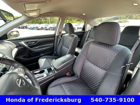 Used 2018 Nissan Altima 2.5 SV image 10