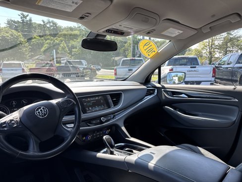 Used 2019 Buick Enclave Essence image 14