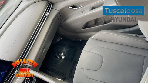 Used 2024 Hyundai Elantra SEL image 29
