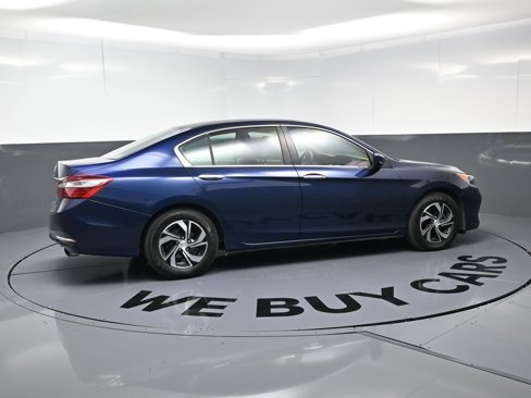 Used 2016 Honda Accord LX image 16