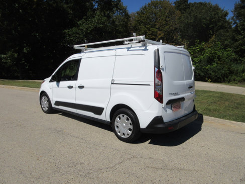 Used 2021 Ford Transit Connect XLT image 27