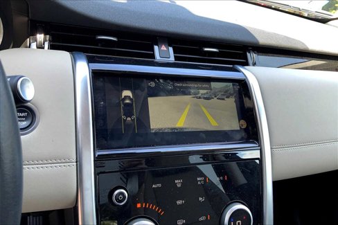 Used 2023 Land Rover Discovery Sport S image 26