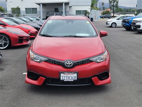 Used 2017 Toyota Corolla iM image 2