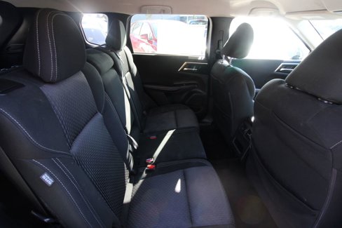 Used 2022 Mitsubishi Outlander ES image 24