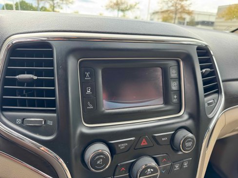 Used 2014 Jeep Grand Cherokee Limited image 22