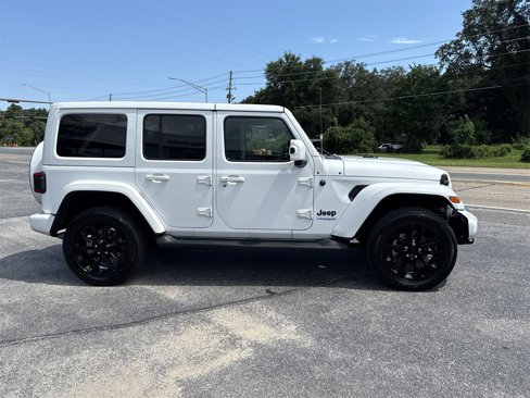 Used 2021 Jeep Wrangler Unlimited Sahara image 6