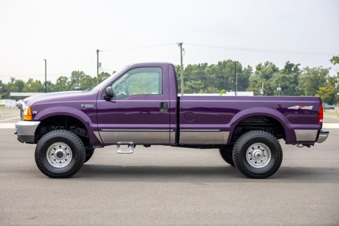 Used 1999 Ford F250 XLT image 10