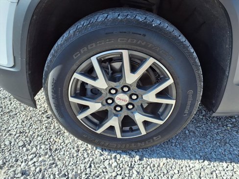 Used 2023 GMC Acadia SLE w/ Driver Convenience Package image 38