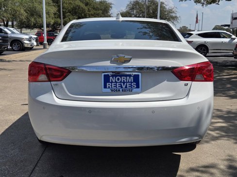 Used 2016 Chevrolet Impala LT image 4