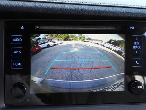 Used 2015 Toyota Sienna XLE image 45