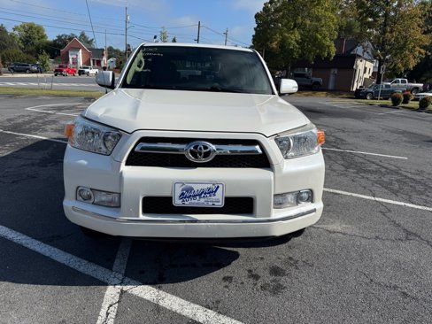 Used 2010 Toyota 4Runner SR5 image 3