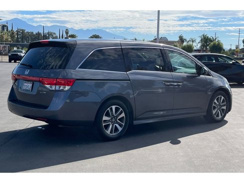 Used 2016 Honda Odyssey Touring Elite image 6