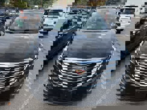 Used 2018 Cadillac XT5 Luxury w/ Driver Awareness Package image 2