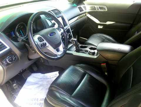 Used 2013 Ford Explorer Limited image 36