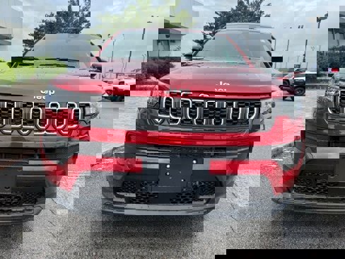 New 2025 Jeep Compass Sport image 4