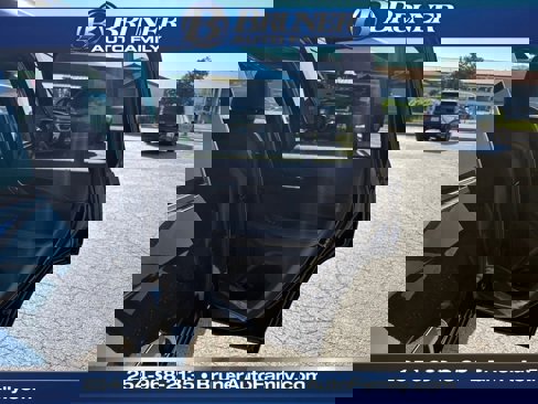 New 2025 Jeep Grand Cherokee Altitude image 17