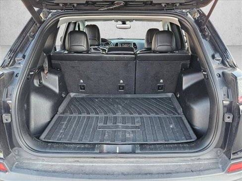 Used 2019 Jeep Cherokee Trailhawk w/ Comfort/Convenience Group image 7