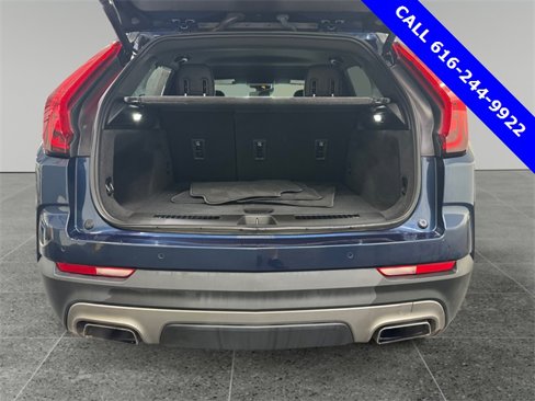 Used 2022 Cadillac XT4 Premium Luxury w/ Cold Weather Package image 20