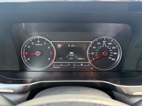 Used 2023 Kia Sorento S w/ Panoramic Sunroof Package image 24