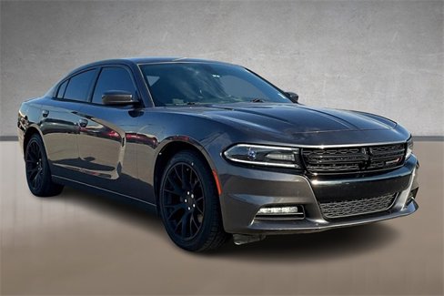 Used 2015 Dodge Charger SXT w/ Driver Confidence Group image 11