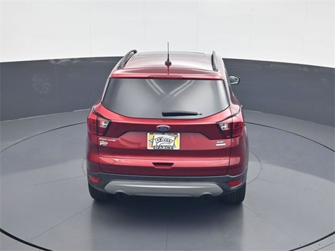 Used 2019 Ford Escape SEL image 18