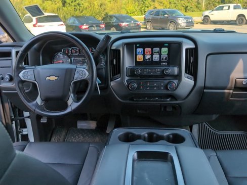 Used 2018 Chevrolet Silverado 1500 LT image 16