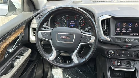 Used 2021 GMC Terrain SLE image 23