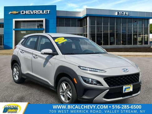 Used 2022 Hyundai Kona SE w/ Cargo Package image 1