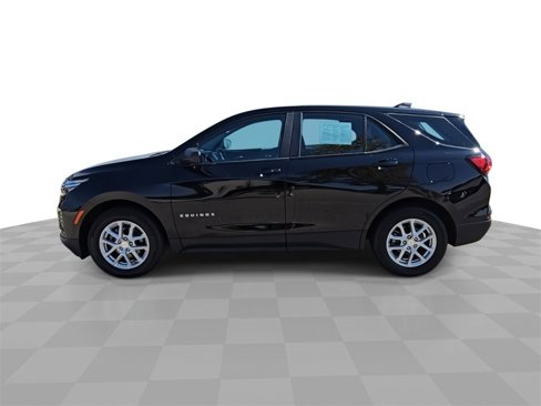 Certified 2024 Chevrolet Equinox LS w/ Driver Confidence II Package image 5