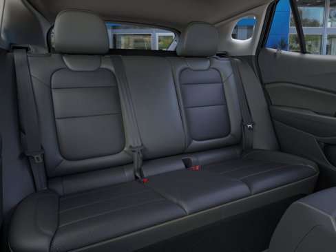 New 2025 Chevrolet Trax ACTIV image 17