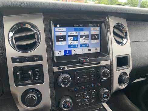 Used 2017 Ford Expedition Limited w/ Equipment Group 301A image 17