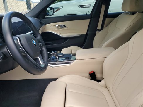Used 2021 BMW 330i Sedan w/ Convenience Package image 19