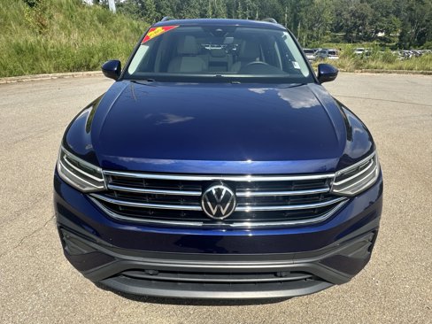 Used 2022 Volkswagen Tiguan SE image 8