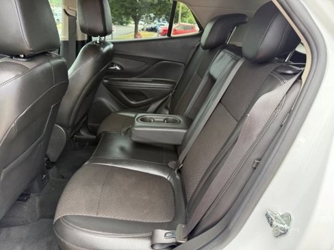 Used 2019 Buick Encore Sport Touring w/ Safety Package image 17