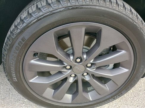 Used 2021 Jeep Cherokee High Altitude image 9