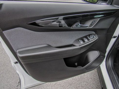 New 2025 Chevrolet TrailBlazer LT w/ Driver Confidence Package image 12