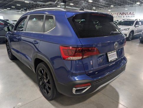 Used 2022 Volkswagen Taos SE w/ Panoramic Sunroof Package image 5