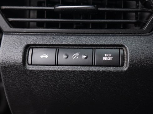 Used 2021 Nissan Altima 2.5 SV image 40
