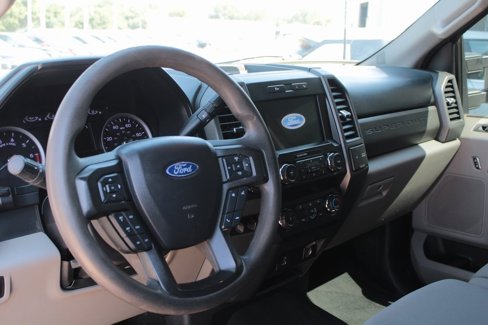 Used 2021 Ford F250 XL w/ STX Appearance Package image 3