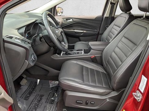 Used 2019 Ford Escape Titanium image 19