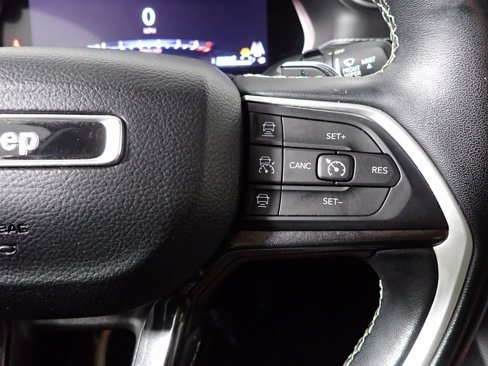 Used 2022 Jeep Grand Cherokee L Laredo w/ Luxury Tech Group I image 27