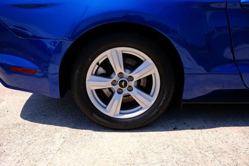 Used 2017 Ford Mustang Coupe image 16