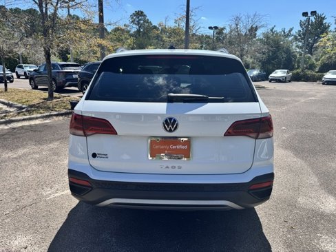 Certified 2023 Volkswagen Taos S image 5