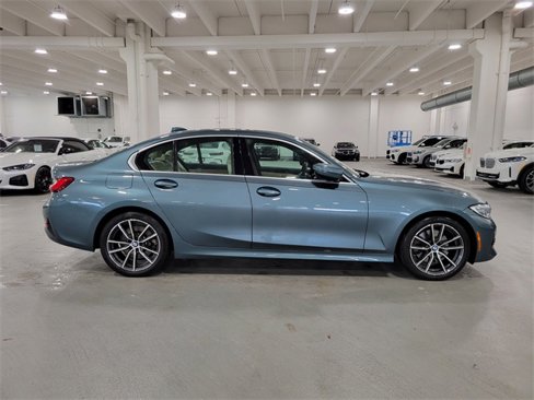 Certified 2021 BMW 330i Sedan w/ Convenience Package image 7