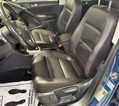 Used 2017 Volkswagen Tiguan S image 5