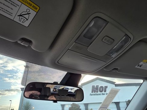Used 2023 Kia Soul LX image 31
